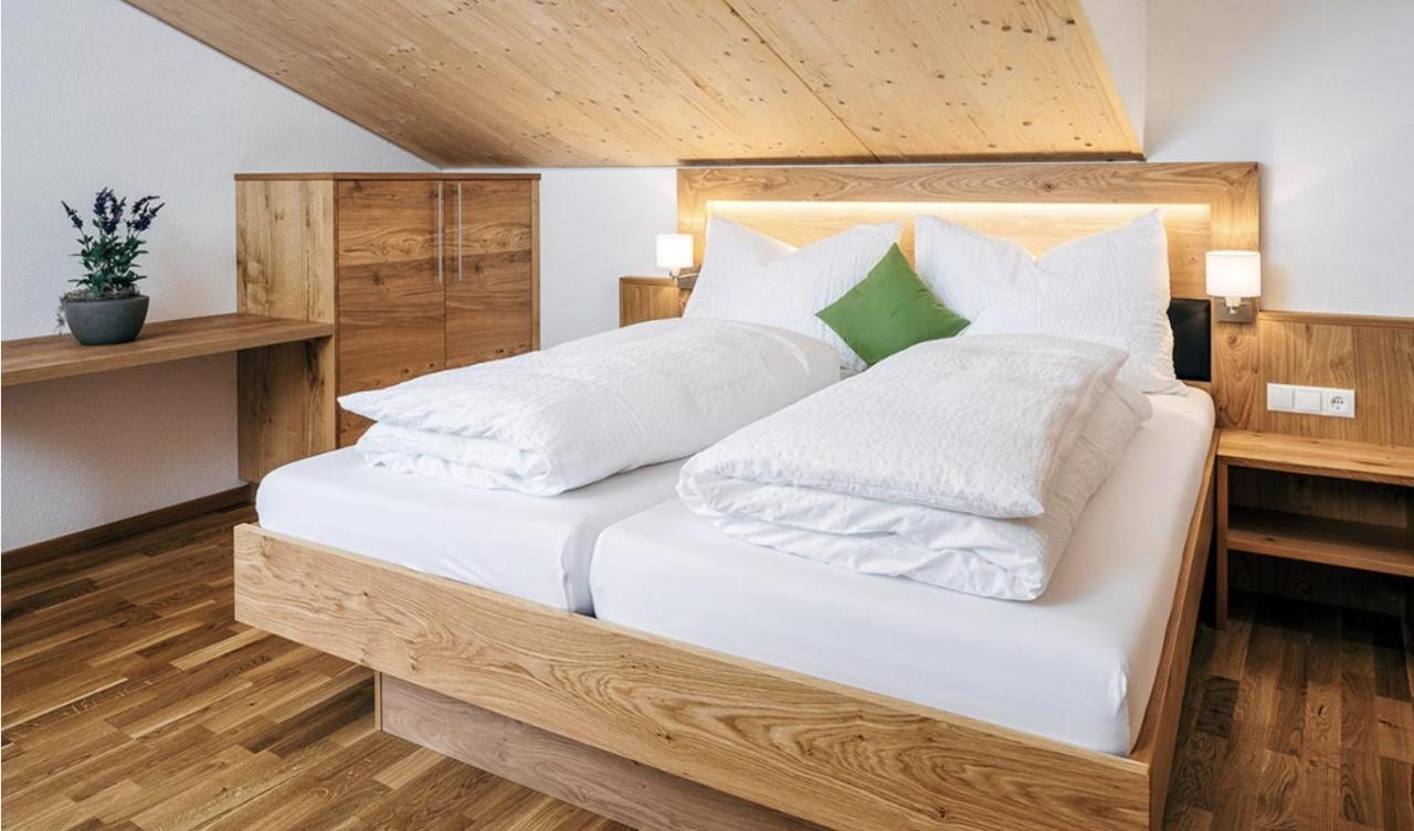 Nowders Zimmer เนาดาส ภายนอก รูปภาพ